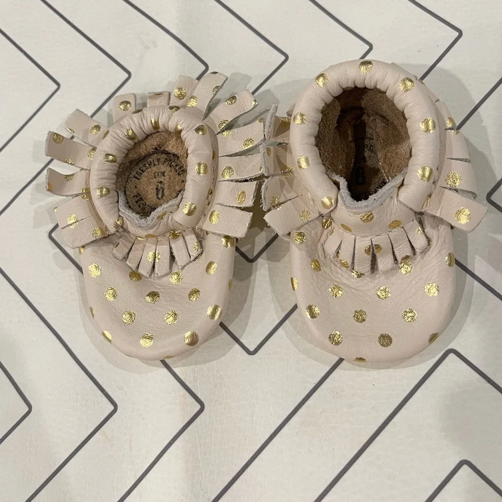 Freshly Picked Gold and Cream Spotted Moccasins